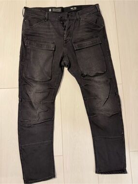 G-Star Raw "Rovic Zip 3D" Regular Tapered Cargo Pants in Black